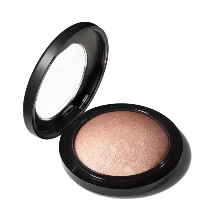 MAC Mineralize Skinfinish Highlighter – Soft And Gentle (10g)